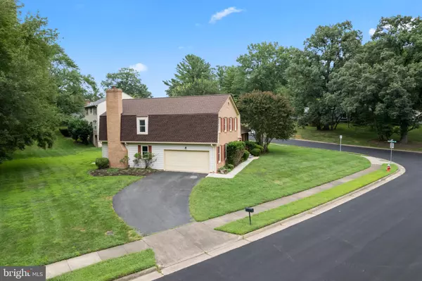 Reston, VA 20191,1950 WEYBRIDGE LN