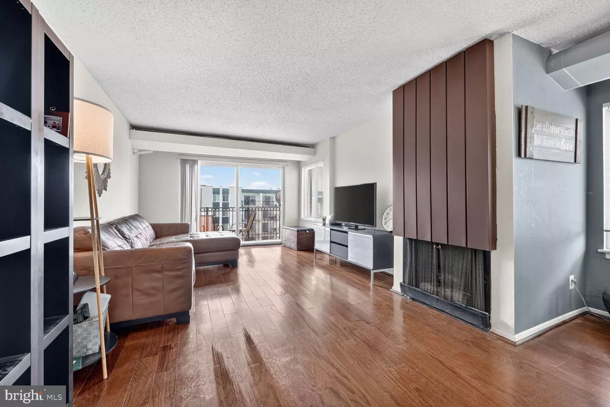 Alexandria, VA 22304,60 S VAN DORN ST #519