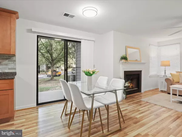 Reston, VA 20194,1504-C SUMMERCHASE CT #1504-C