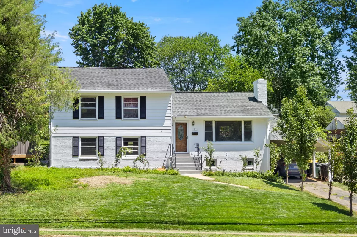 Mclean, VA 22101,1811 WESTMORELAND ST