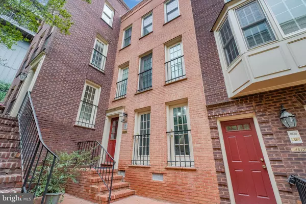 4617 1/2 MACARTHUR BLVD NW #A, Washington, DC 20007