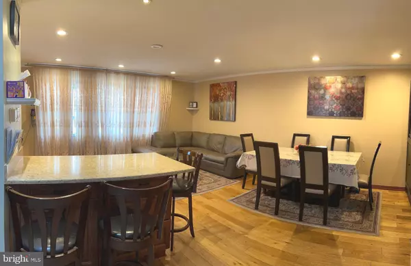 Philadelphia, PA 19116,10665 HALSTEAD ST