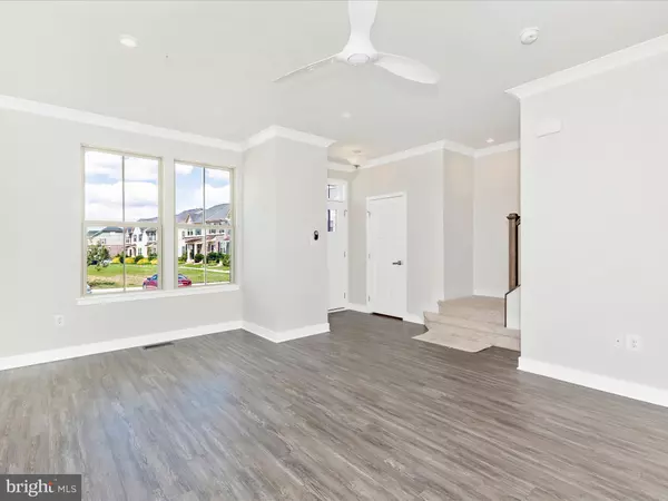 New Market, MD 21774,5853 PECKING STONE ST