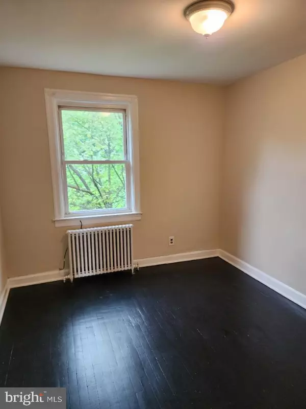 Baltimore, MD 21215,4037 EDGEWOOD RD