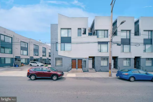 Philadelphia, PA 19123,706 N 7TH ST