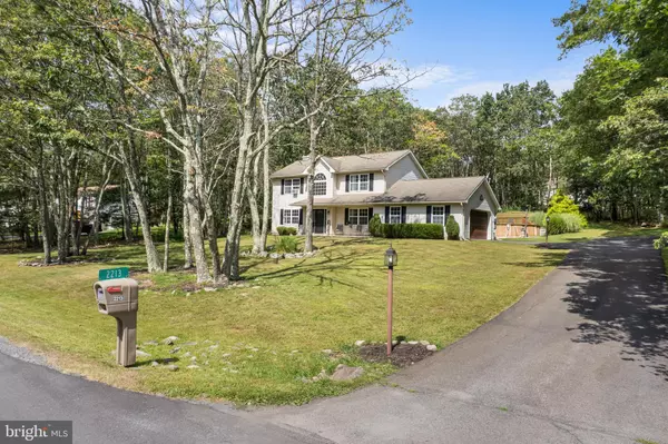 2213 S ROCKY MOUNTAIN DR, Effort, PA 18330