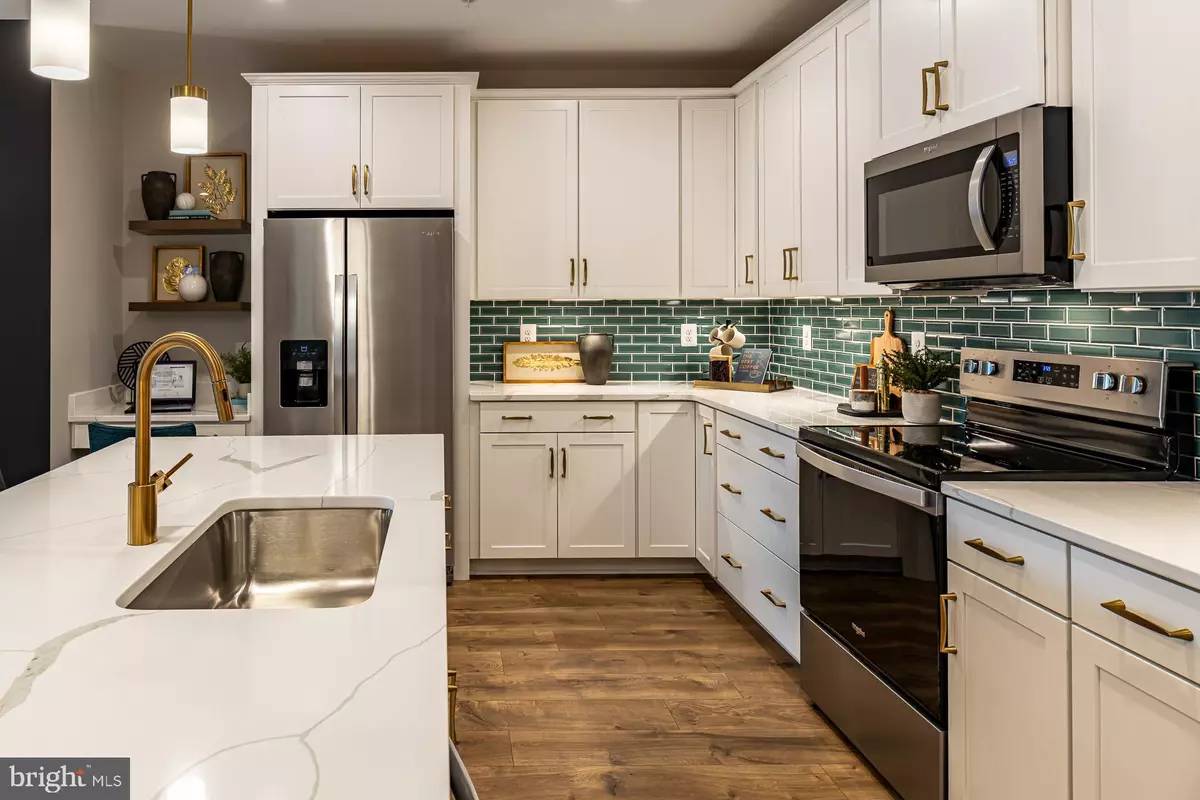 Clarksburg, MD 20871,13230 PETREL ST #2104