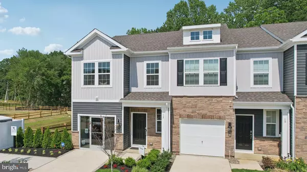4 REAGAN DRIVE, Runnemede, NJ 08078