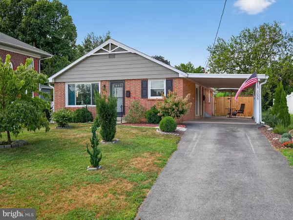 1035 CHESTNUT ST, Columbia, PA 17512