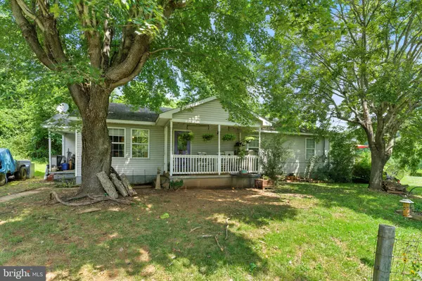 Sperryville, VA 22740,14 JENKINS LN