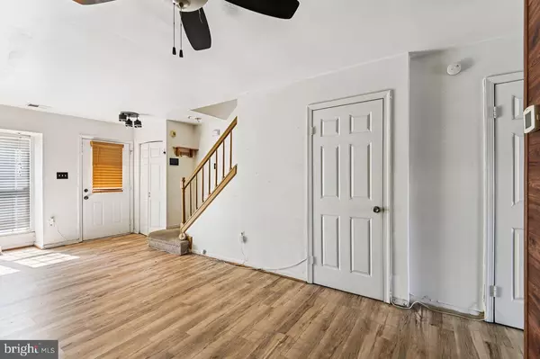 Glen Burnie, MD 21061,520 BEND CIRCLE RD