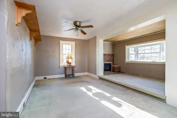 Woodbury, NJ 08096,760 HIGHLAND