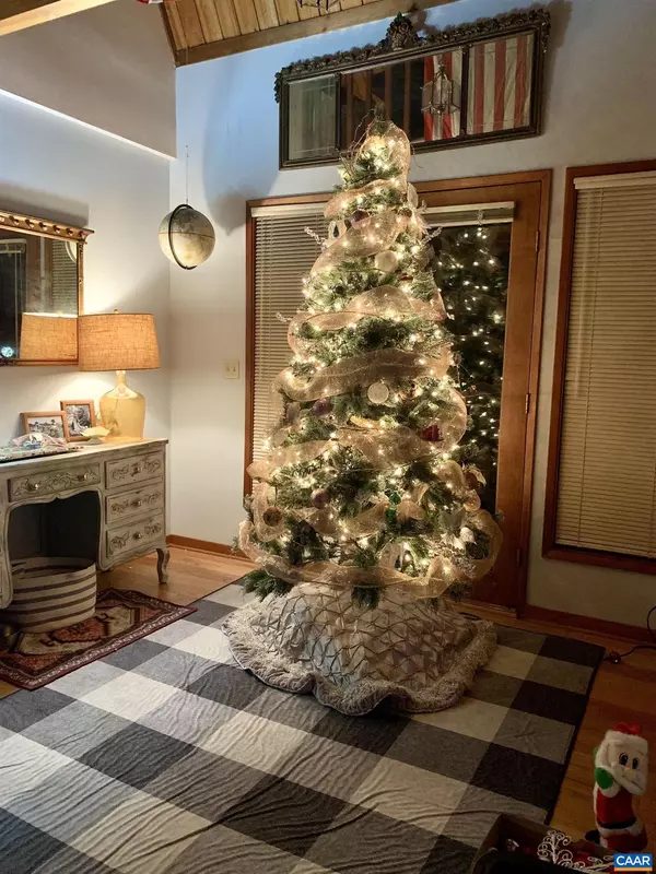 Palmyra, VA 22963,13 AXLE TREE RD