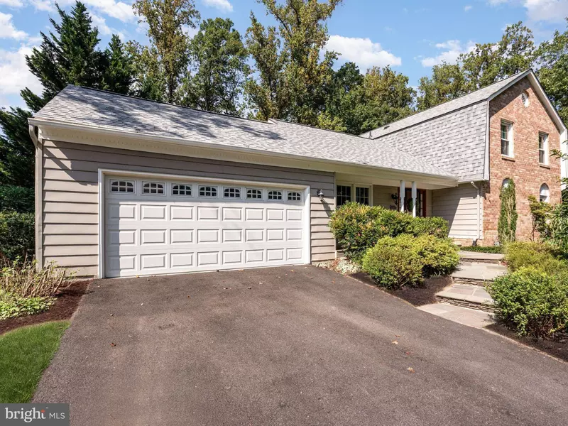 6505 TIBURON CT, Springfield, VA 22152