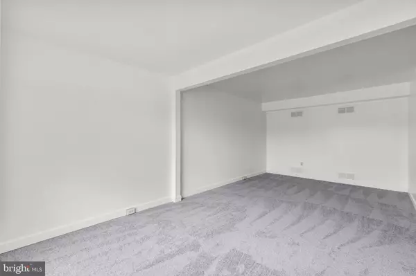 Thurmont, MD 21788,110 E HAMMAKER ST