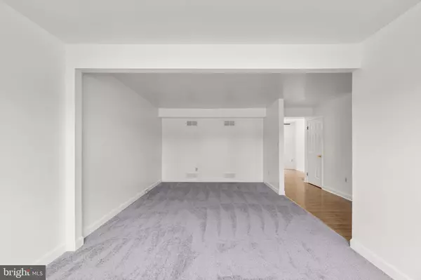 Thurmont, MD 21788,110 E HAMMAKER ST