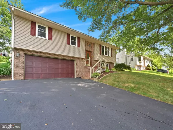 Stevens, PA 17578,86 E CHURCH ST