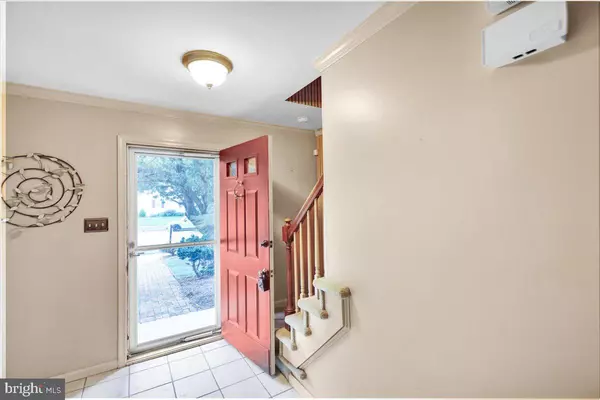 Reading, PA 19610,2027 GRING DR