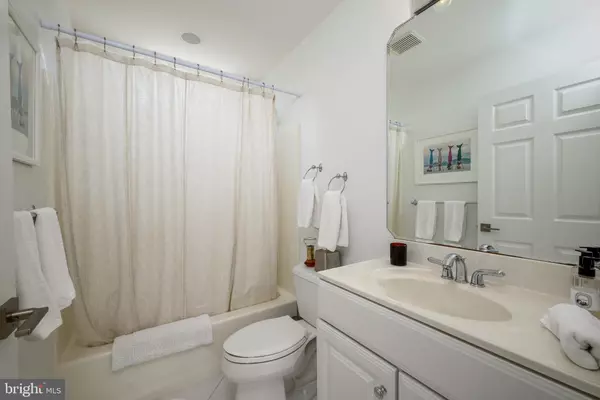 Long Beach Township, NJ 08008,1805 S BEACH AVE