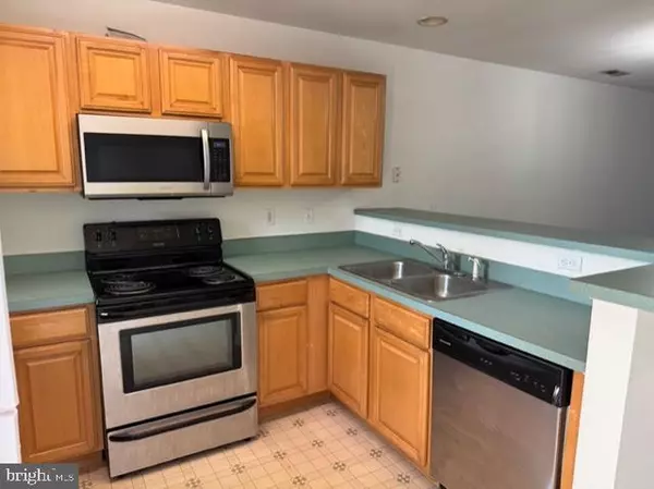 Lewes, DE 19958,17275 KING PHILLIP WAY #9