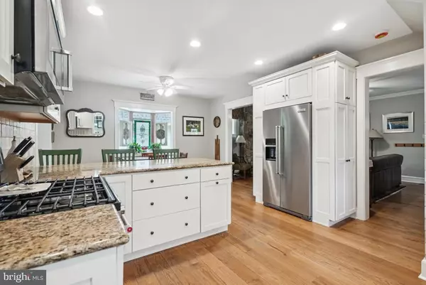 Haddonfield, NJ 08033,44 EVERGREEN LN