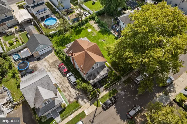 Oaklyn, NJ 08107,154 LINDEN AVE