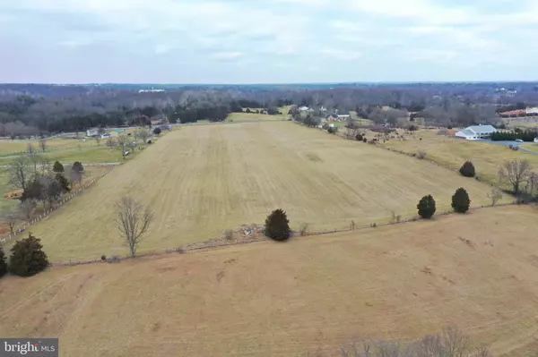 Martinsburg, WV 25404,590 CARLYLE RD