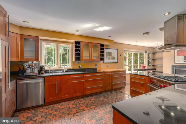 Glenside, PA 19038,8904 PATTON RD