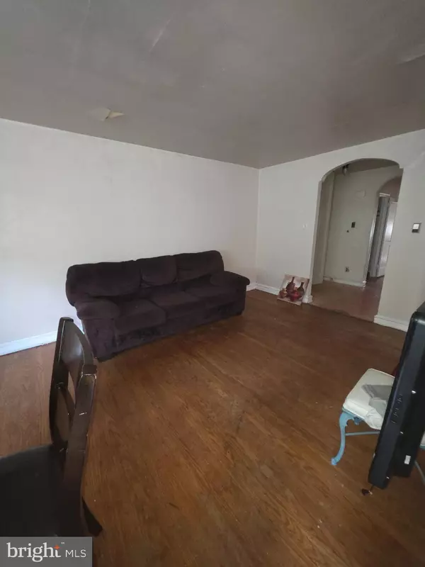Philadelphia, PA 19131,4952 WYNNEFIELD AVE