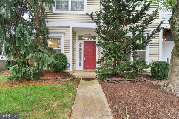 Centreville, VA 20120,14456 GLENCREST CIR #68