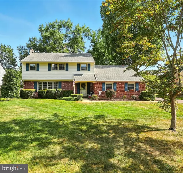 236 OAK HILL DR, Hatboro, PA 19040