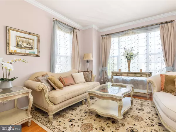 Woodbridge, VA 22191,2433 BATTERY HILL CIR