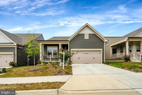 6752 AZALEA GARDEN LN, Haymarket, VA 20169