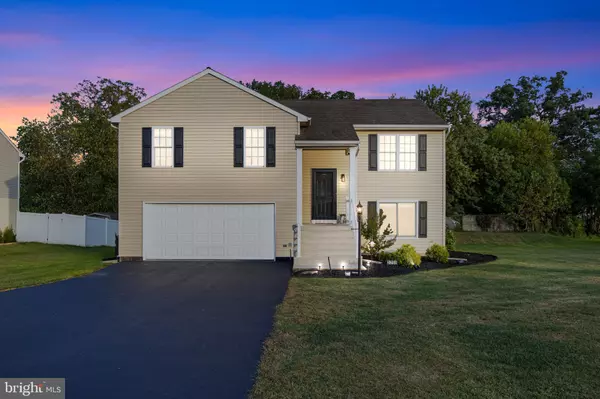 Dover, PA 17315,3251 GREY FOX CIR