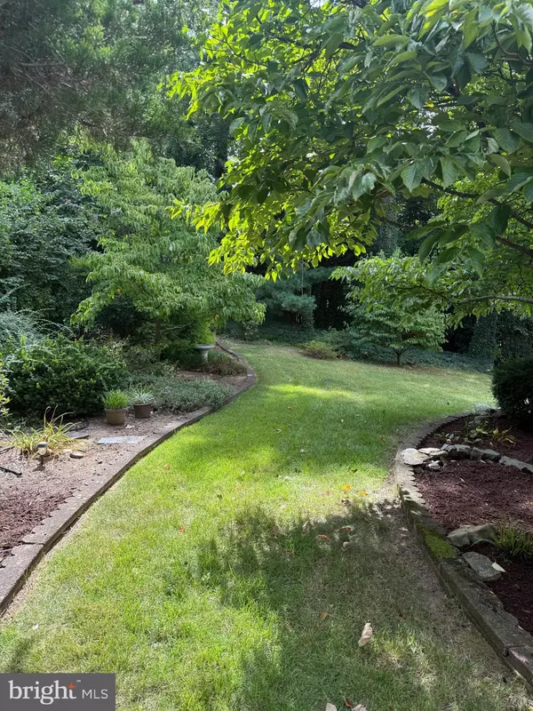 Alexandria, VA 22302,2700 BRYAN PL