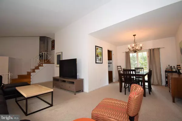 Bethesda, MD 20817,6405 MIDDLEBURG LN