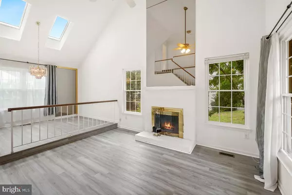 Centreville, VA 20120,5515 SEQUOIA FARMS DR