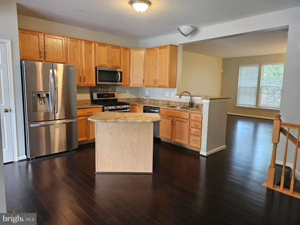 Bowie, MD 20721,1706 SPANISH OAK LN