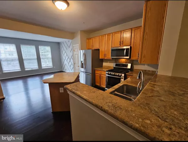 Bowie, MD 20721,1706 SPANISH OAK LN