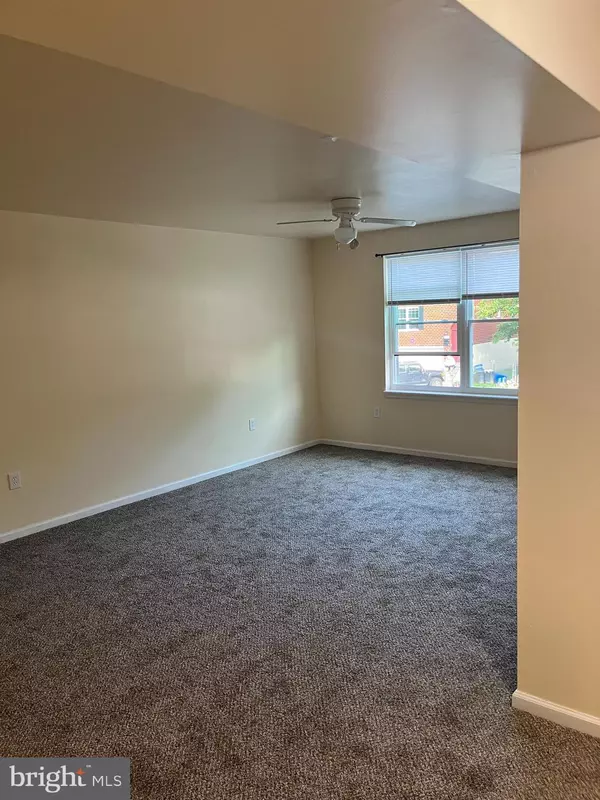 Philadelphia, PA 19114,9434 WOODBRIDGE RD