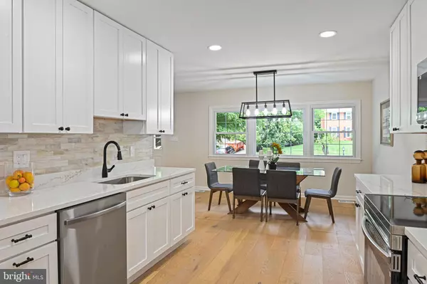 Vienna, VA 22181,2509 LAKEVALE DR