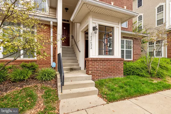 Centreville, VA 20121,14262 WOVEN WILLOW LN #57A