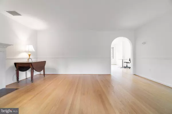 Silver Spring, MD 20905,14612 FAIRACRES RD