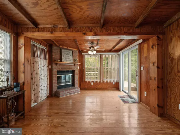 Berryville, VA 22611,2050 CRUMS CHURCH RD