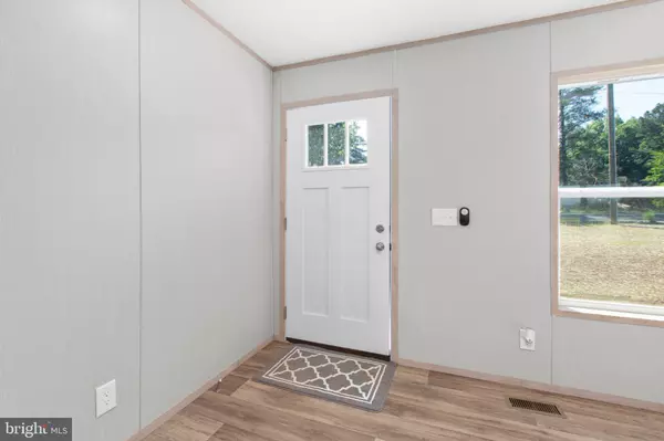 Louisa, VA 23093,7189 SHANNON HILL RD