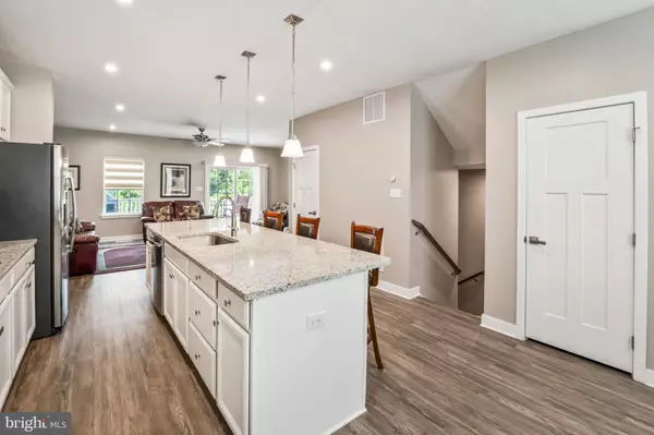 Sewell, NJ 08080,40 PEACOCK CIR