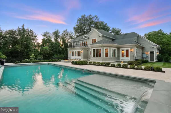 Great Falls, VA 22066,10603 CREAMCUP LN