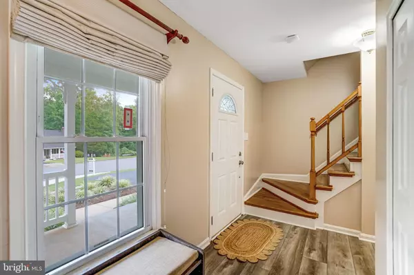 Springfield, VA 22153,7704 TOWER WOODS DR