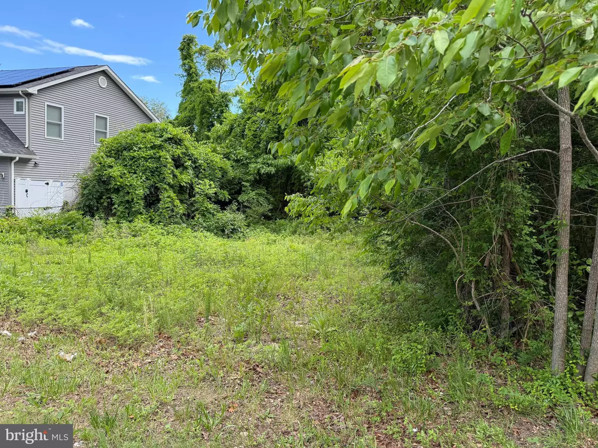 Barnegat, NJ 08005,67 GUNNING RIVER RD