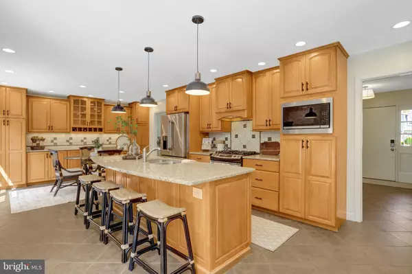 Springfield, VA 22152,7206 JOSHUA TREE LN